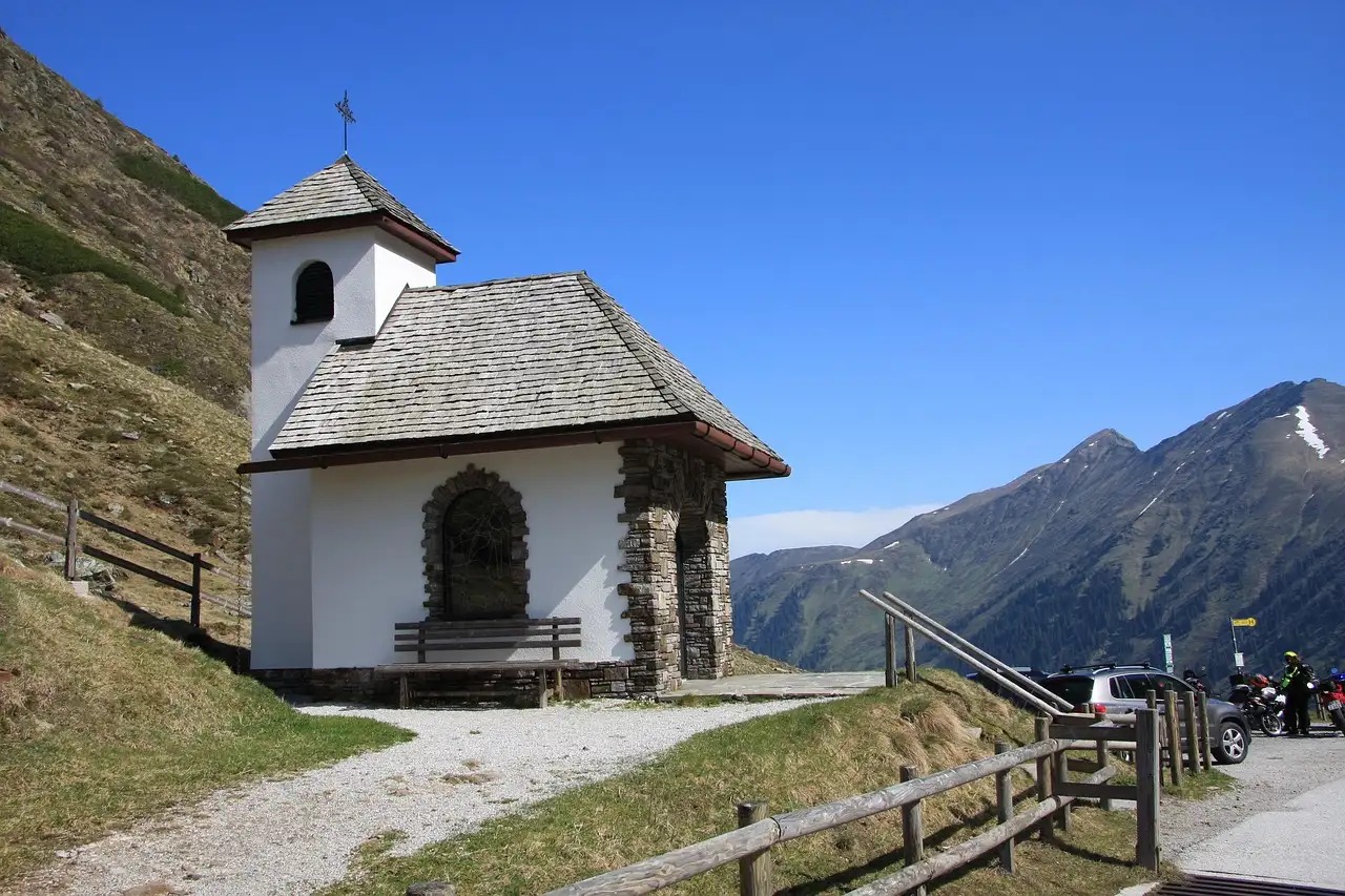 Roofing and Roof Repairs Guide